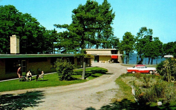 Terrace Beach Motel - Old Postcard